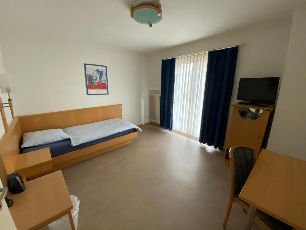 Hotel Bramen Kloten Buitenkant foto